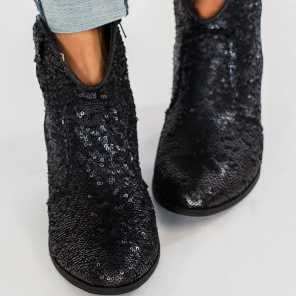 Very G Sprinkle Booties- Black - Picture 3 of 9